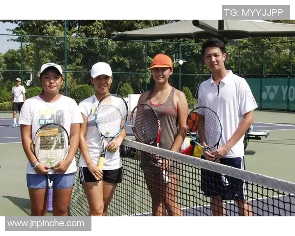 重庆网球队战术创新引领网球新潮流助力球队排名攀升至新高